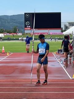 男子やり投の佐野文哉